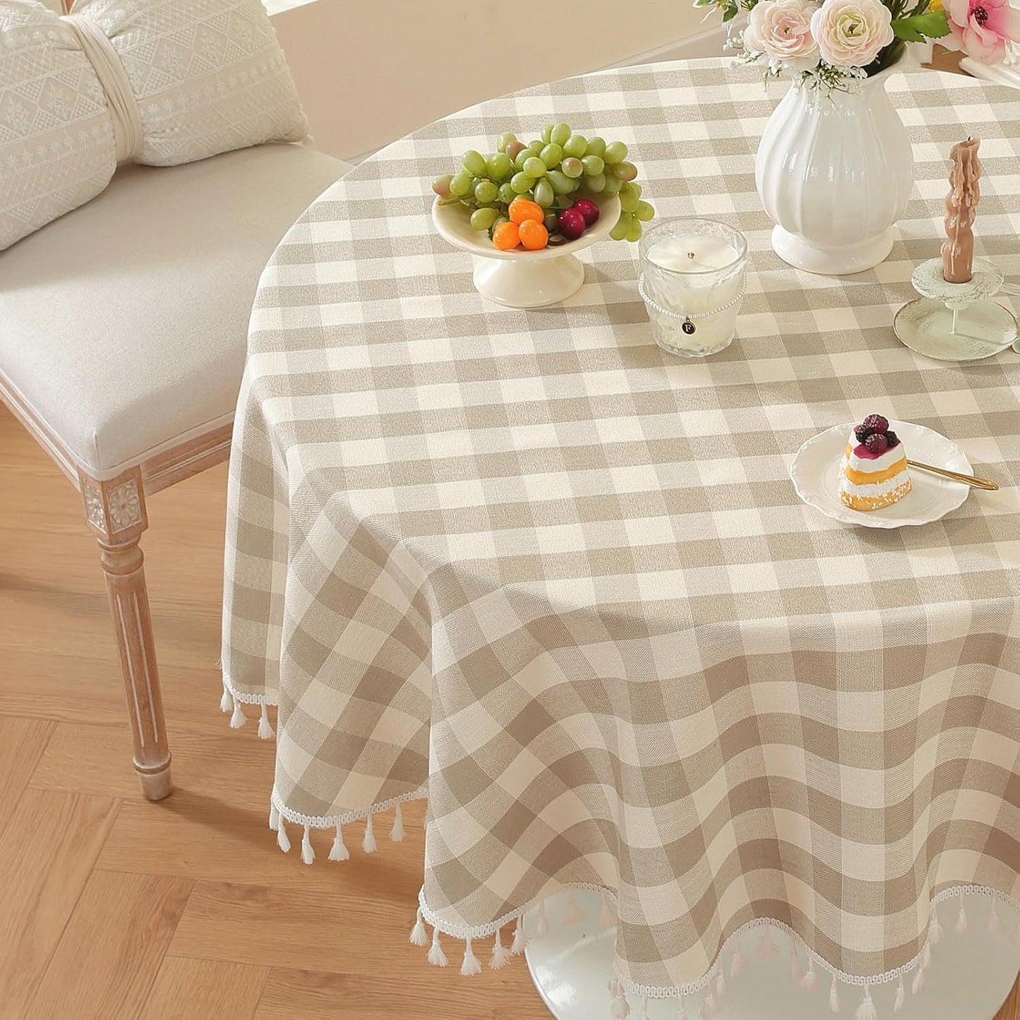 Laolitou Beige Checkered Round Tablecloth Washable Buffalo Plaid Table Cloth with Tassel Cotton Linen Gingham Table Cover for Dining Room, Beige, Round, 60", 2-4 Seats