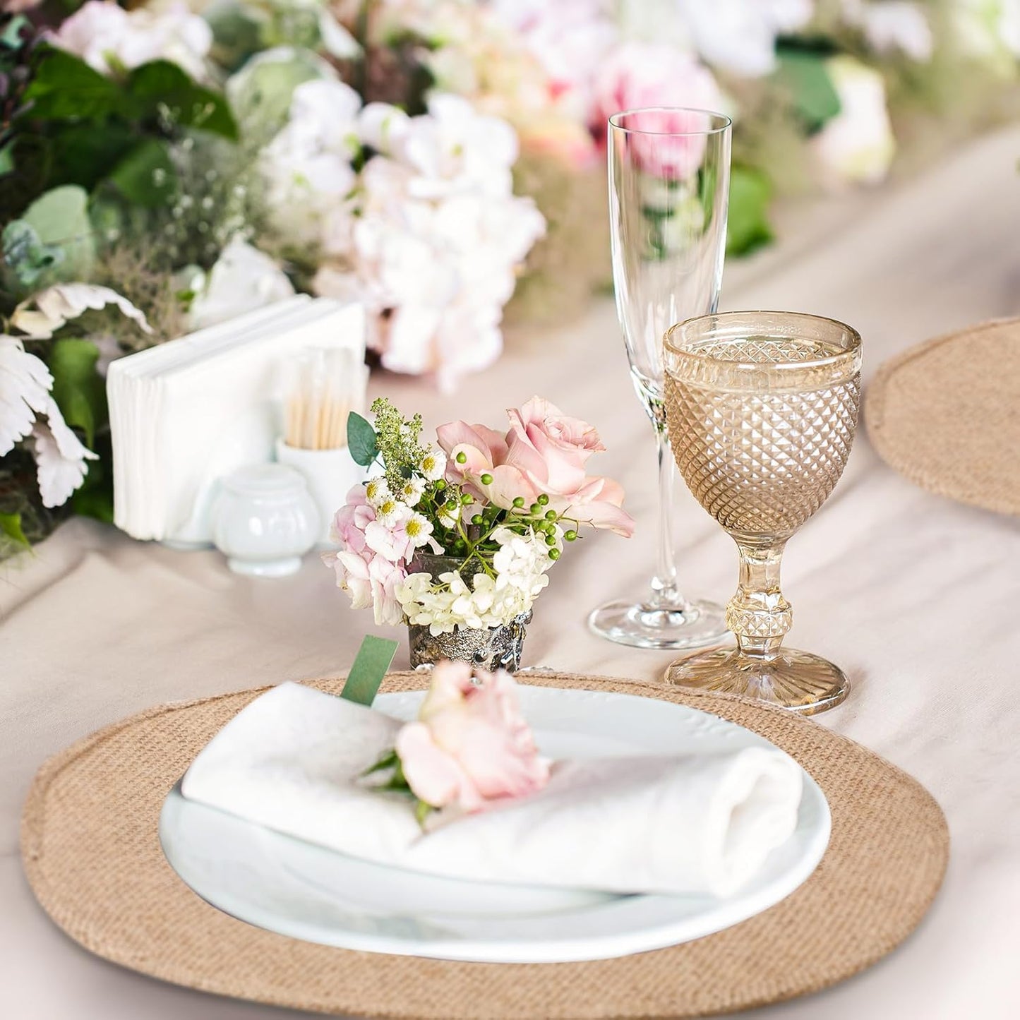 Yunlly Set of 48 Burlap Round Placemats Bulk Burlap Circle Rustic Table Decorations Jute Farmhouse Placemats Heat Resistant Round Table Mats Charger Place Mats for Christmas(11.8 in,Brown)
